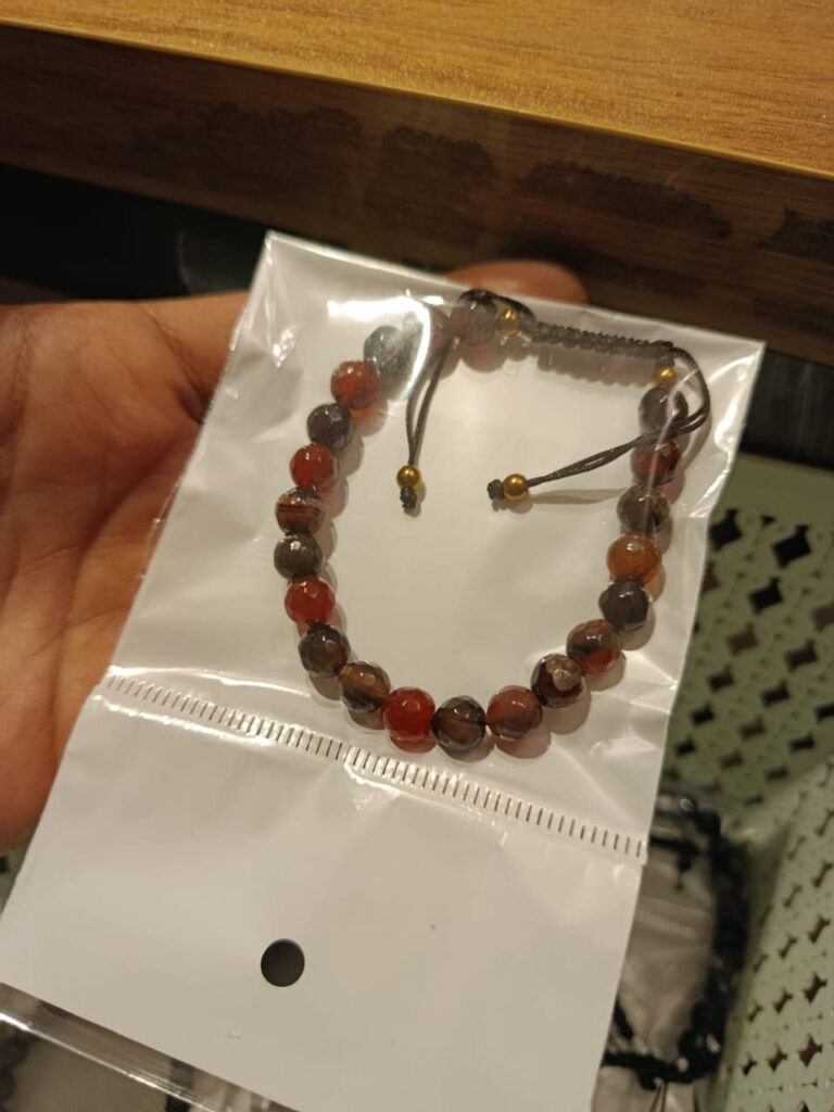 حظاظ حريمي عقيق عنبري وبني دافئ